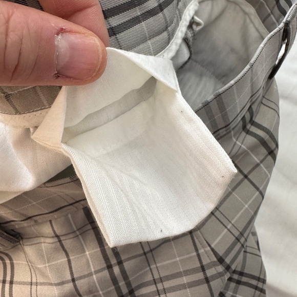 Haggar Men's Performance Casual Plaid Golf Walking Shorts Silver/Gray 38 - Picture 8 of 14